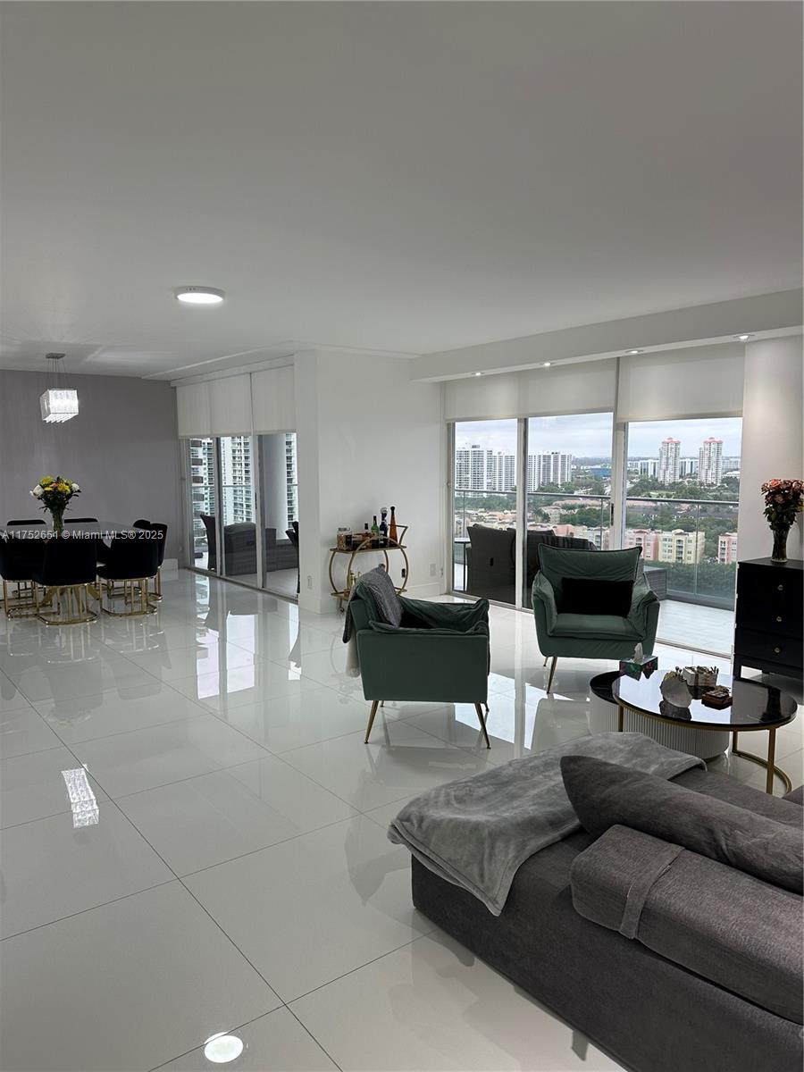 TURNBERRY ISLE CONDO - Residential