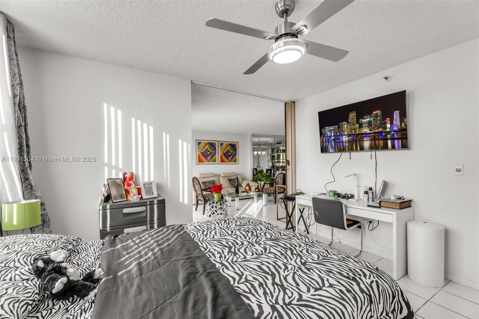 HILLCREST EAST NO 26 COND - Residential