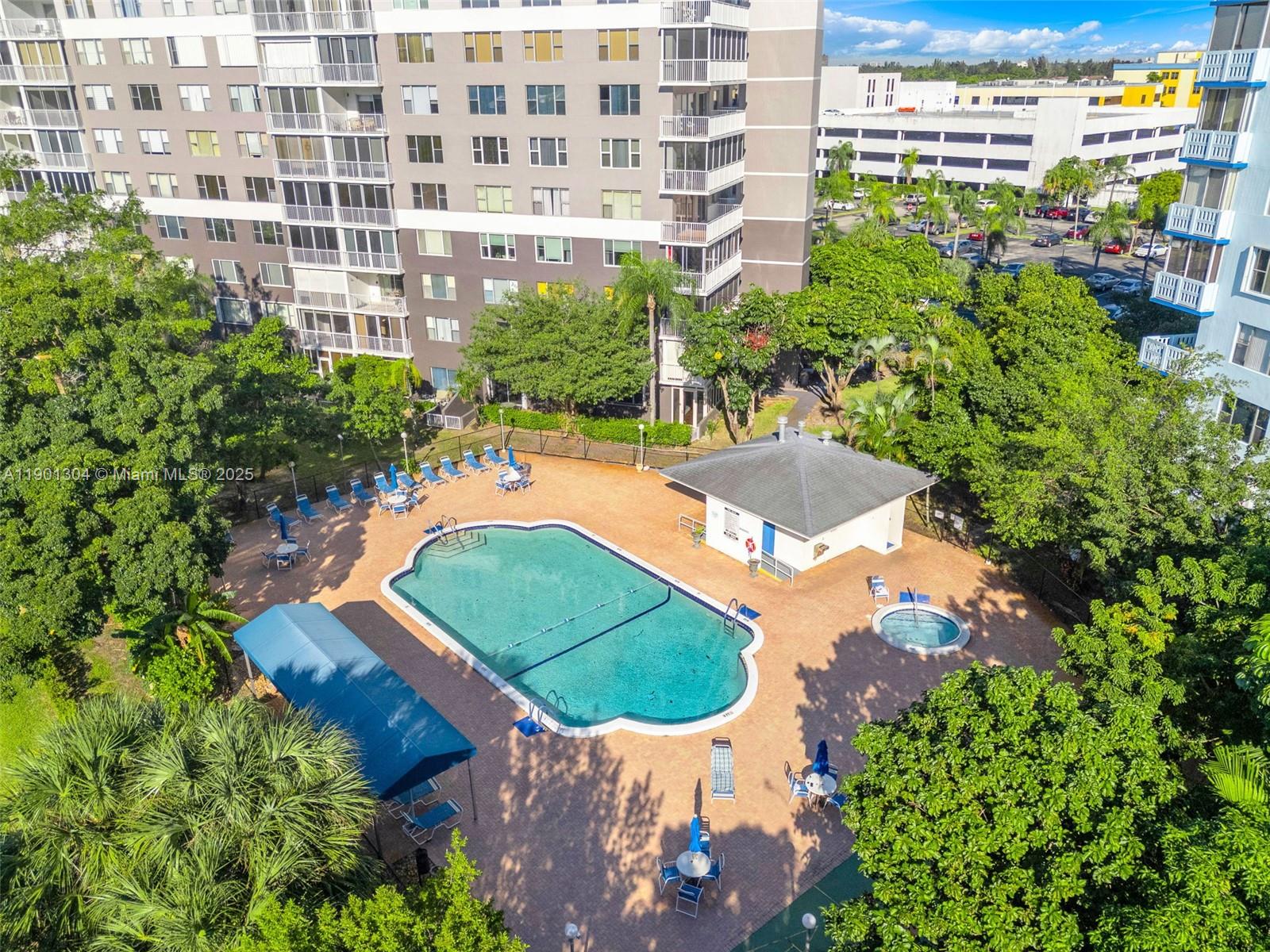 HILLCREST EAST NO 26 COND - Residential