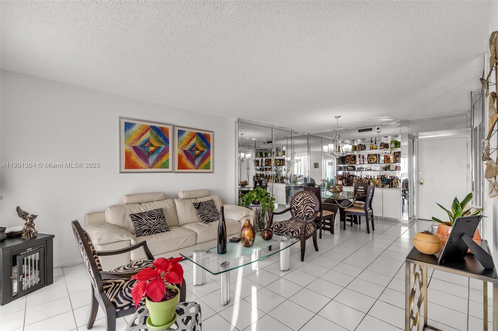 4001 Hillcrest Dr 812