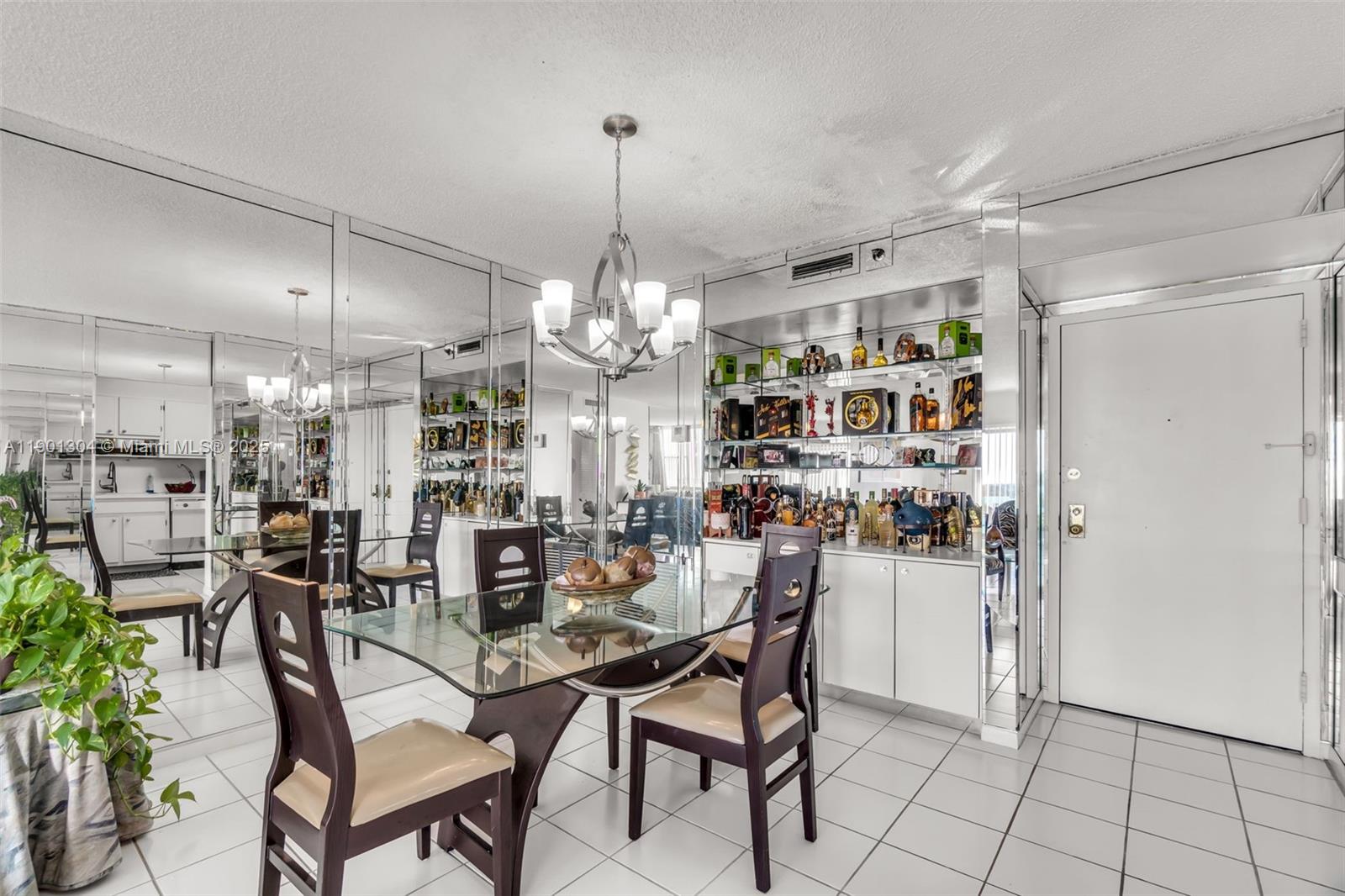 HILLCREST EAST NO 26 COND - Residential