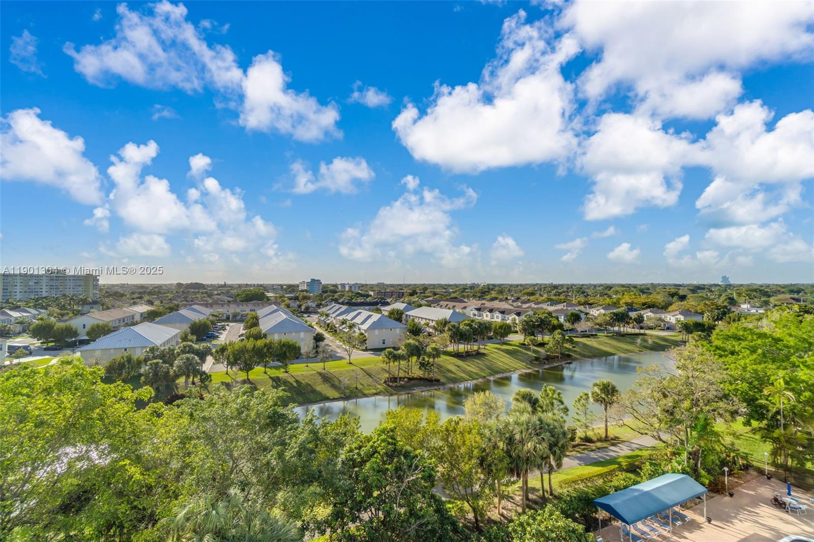 HILLCREST EAST NO 26 COND - Residential