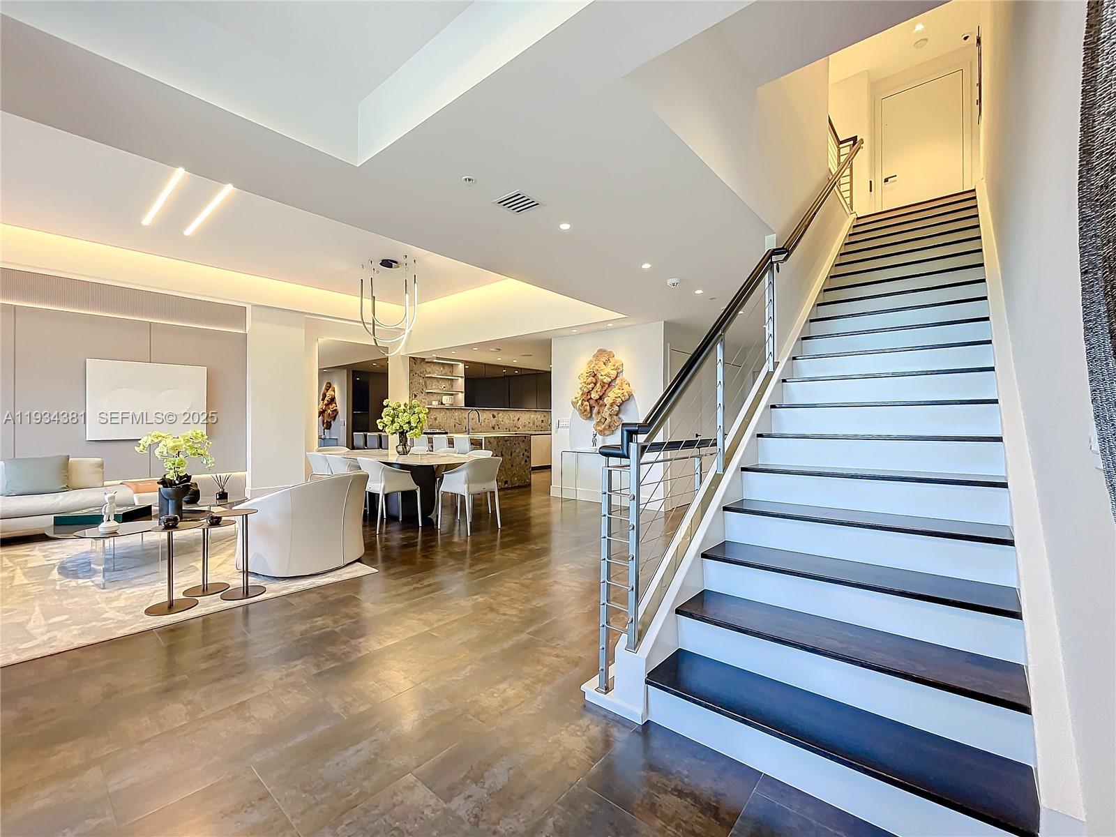 VILLAS OF POSITANO CONDO - Residential