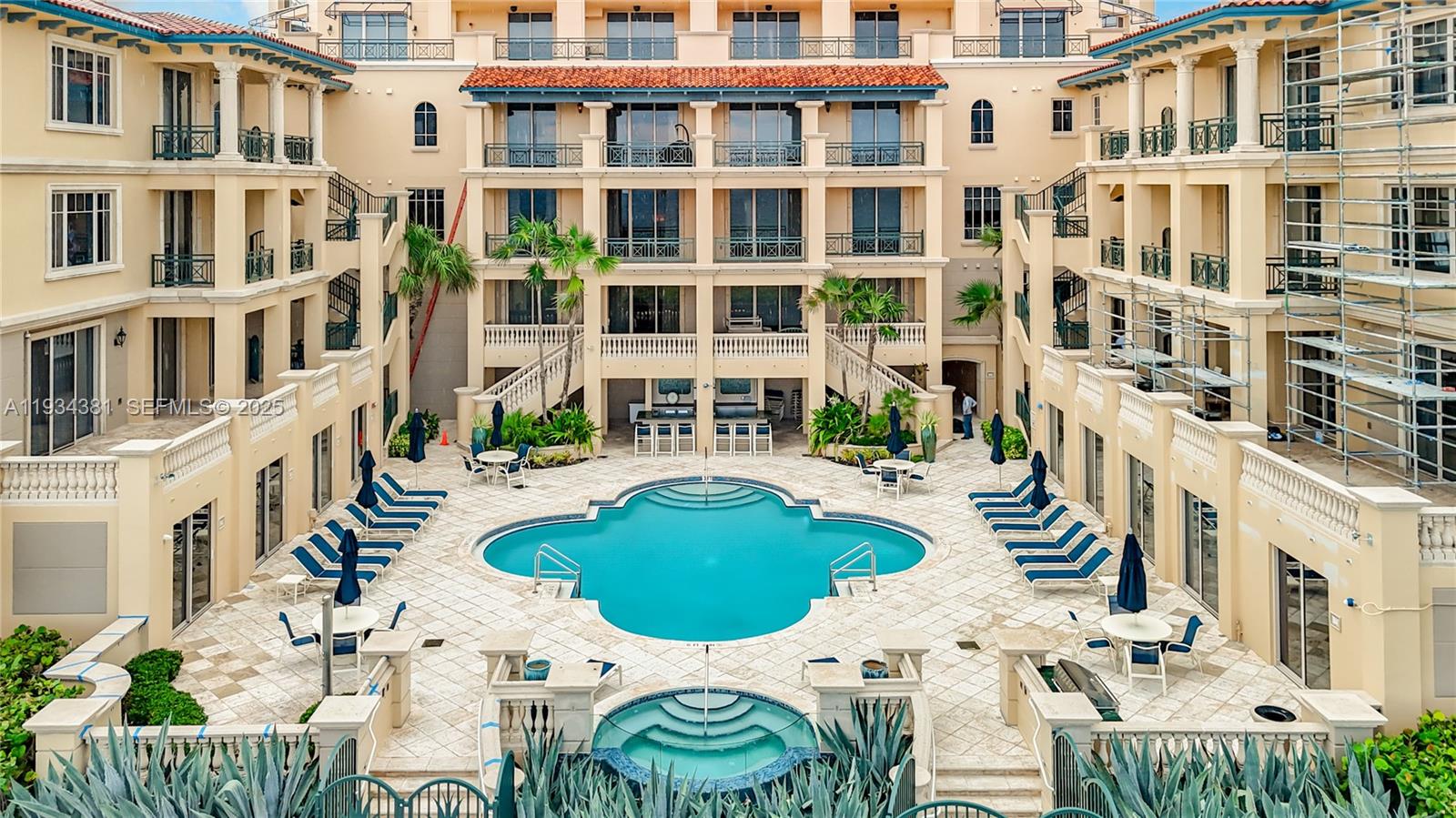 VILLAS OF POSITANO CONDO - Residential