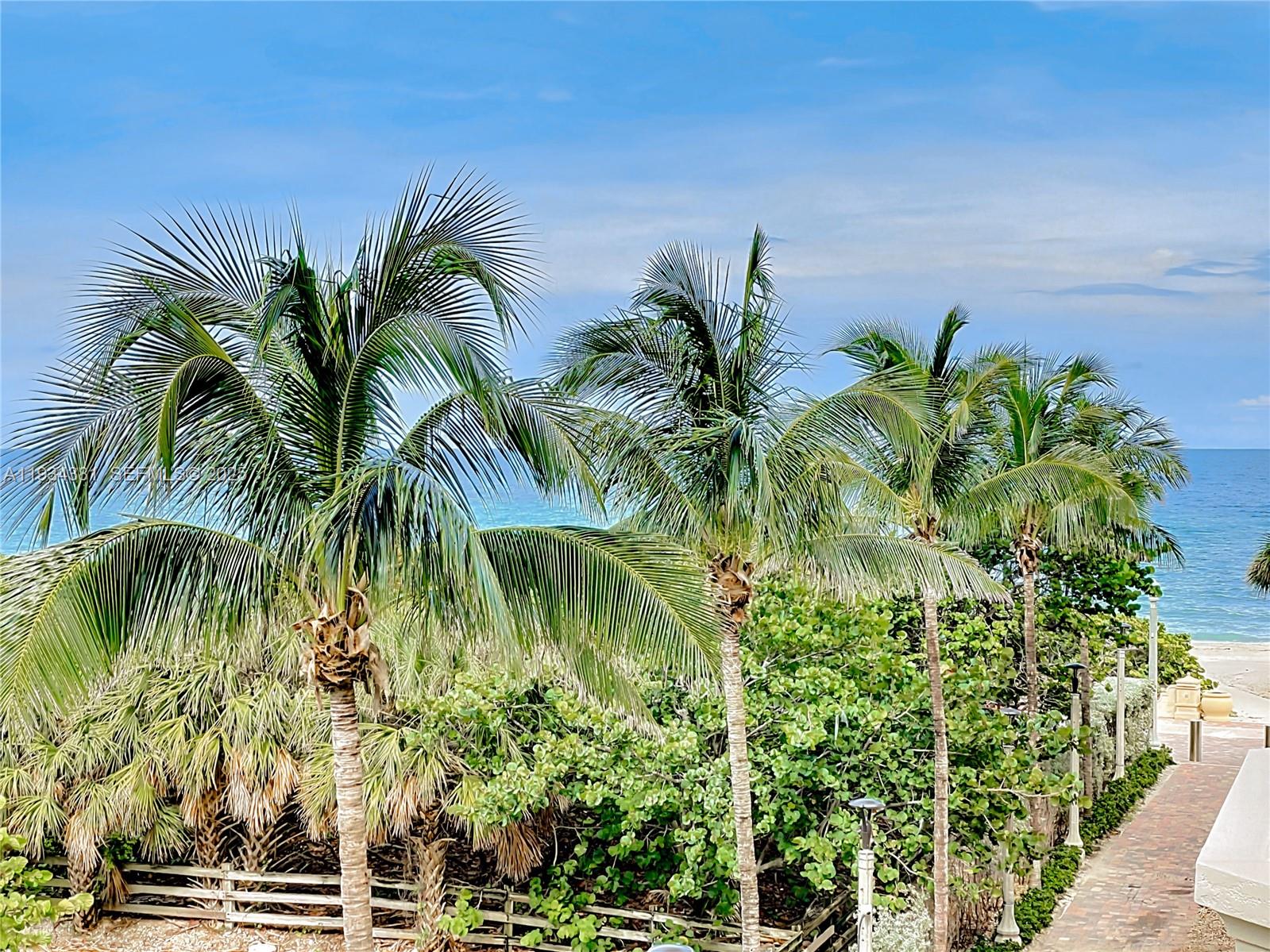 VILLAS OF POSITANO CONDO - Residential