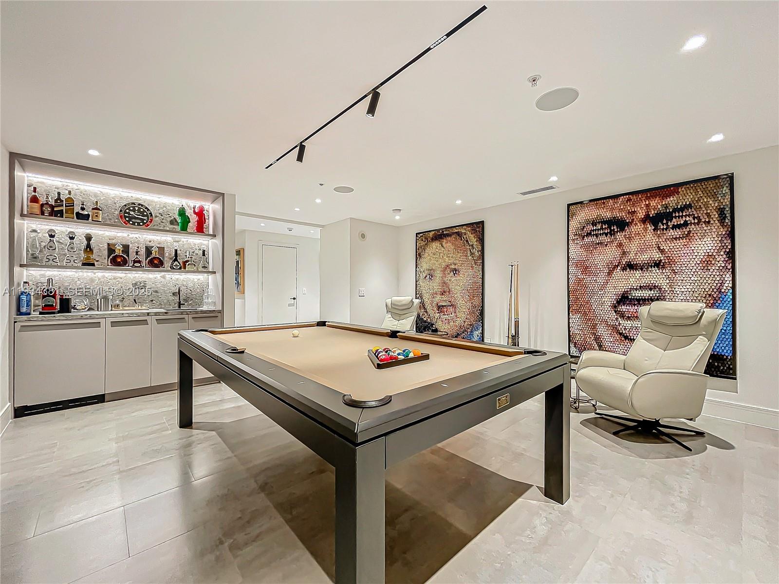 VILLAS OF POSITANO CONDO - Residential