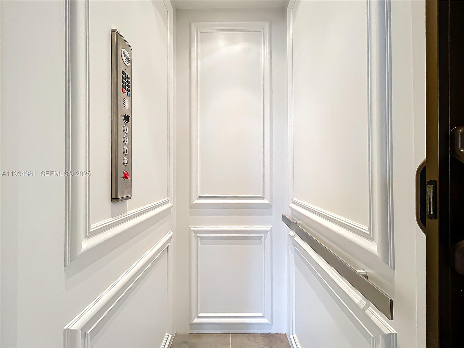 VILLAS OF POSITANO CONDO - Residential