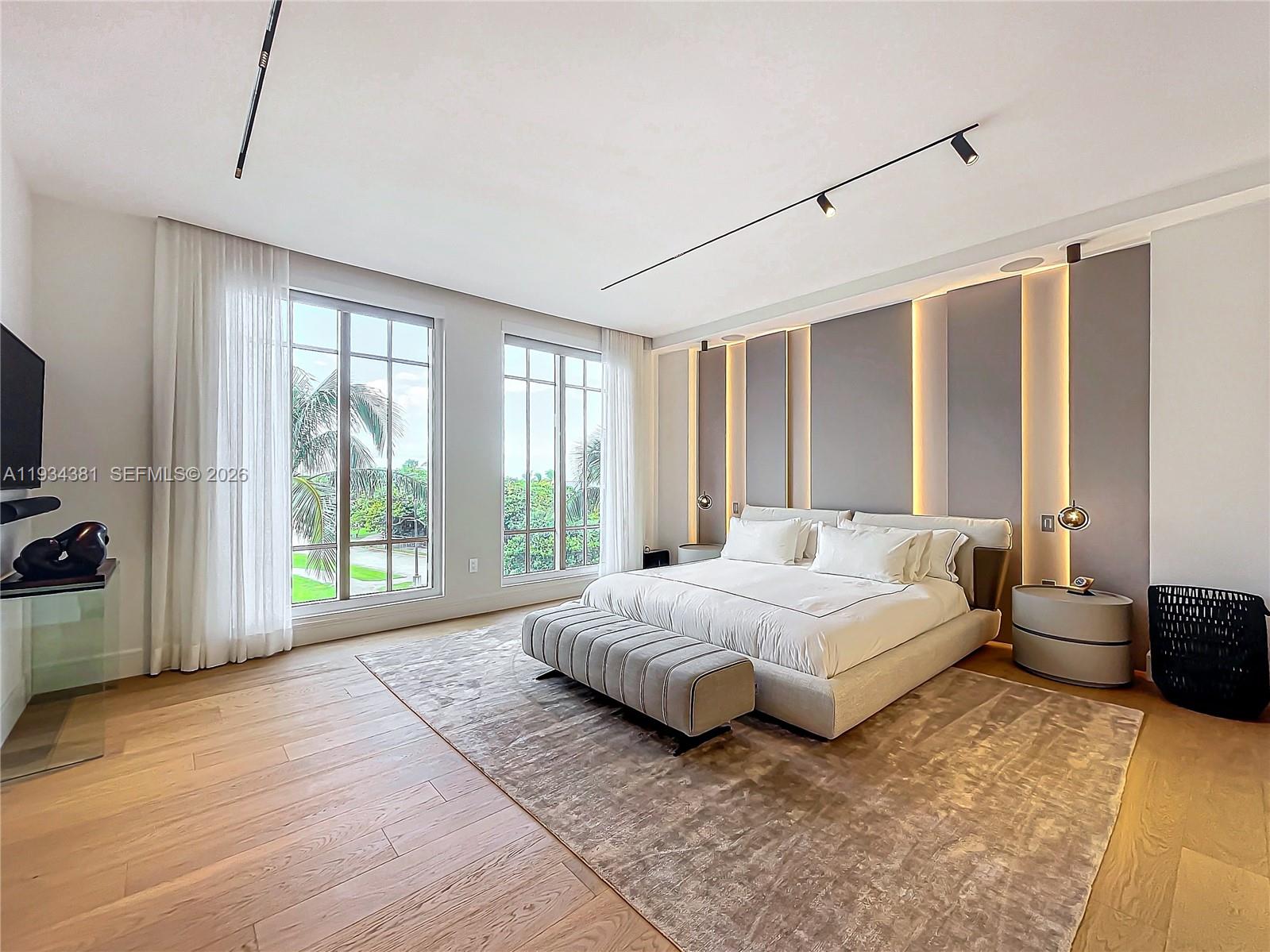 VILLAS OF POSITANO CONDO - Residential