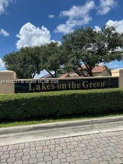 LAKES ON THE GREEN NORTH - Residential