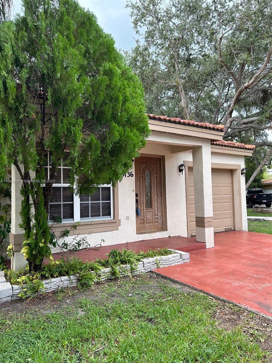 LAKES ON THE GREEN NORTH - Residential