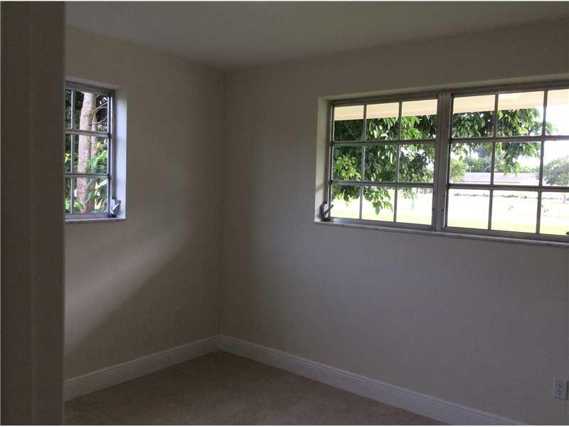 MILLLER DRIVE ESTATES - Residential Lease