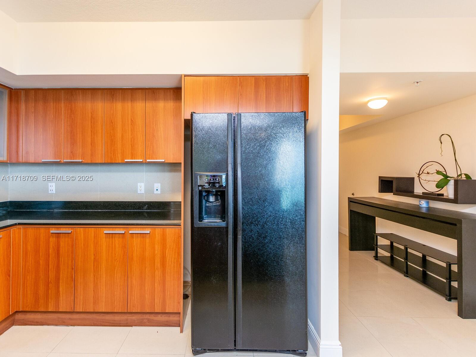 LA PERLA CONDO - Residential