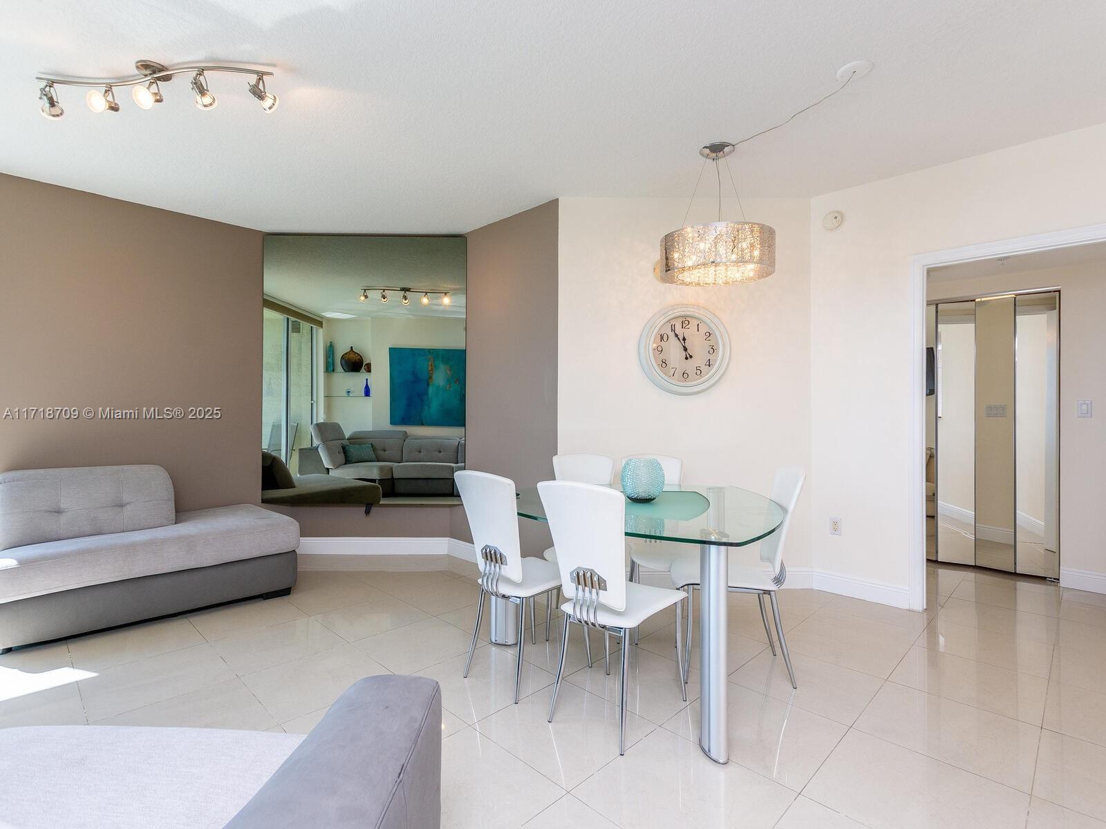 16699 Collins Ave 1709