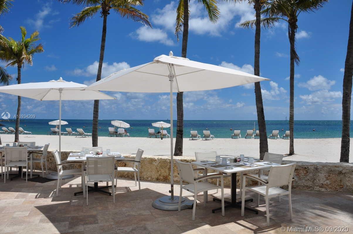 BAYVIEW FISHER ISLAND - Residential