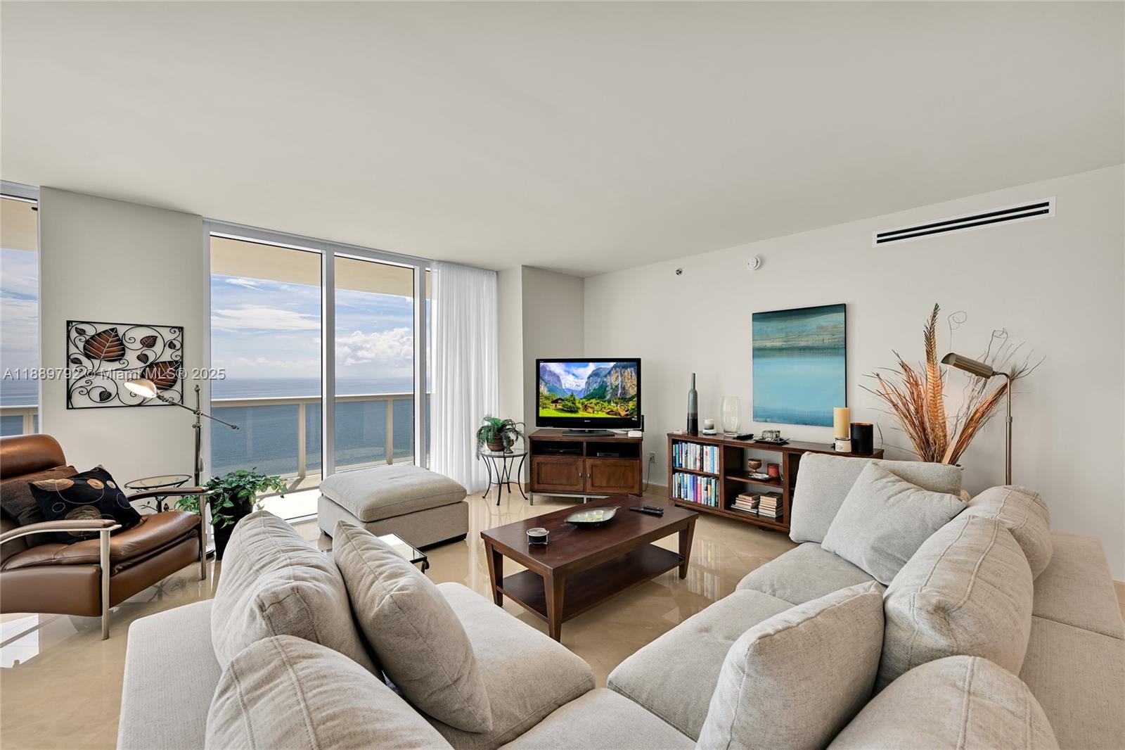 BEACH CLUB CONDO 1 - Residential Lease
