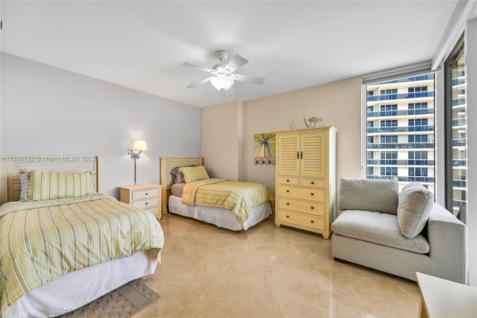 BEACH CLUB CONDO 1 - Residential Lease