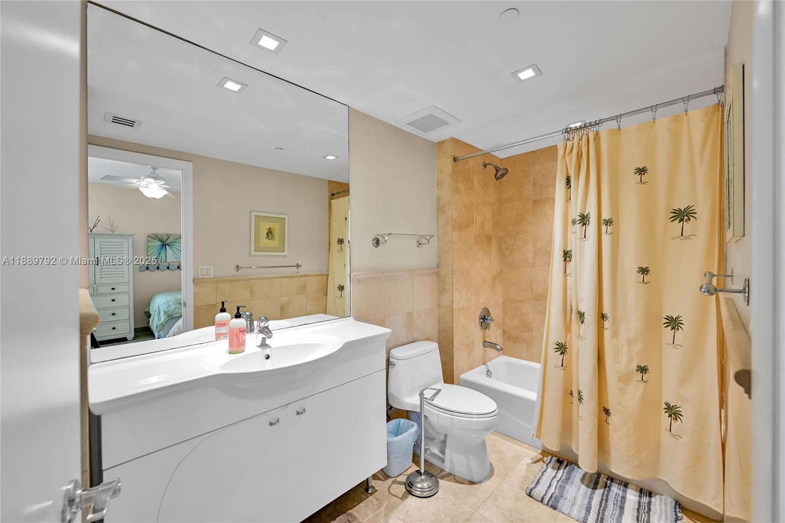 BEACH CLUB CONDO 1 - Residential Lease