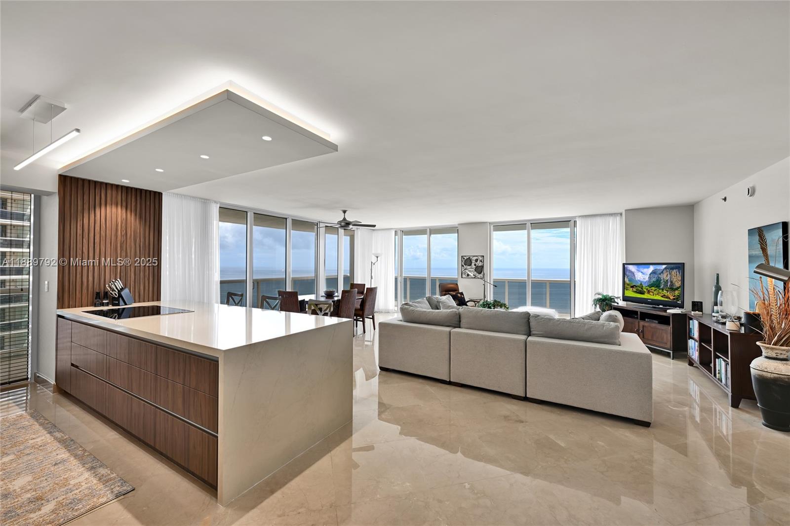 BEACH CLUB CONDO 1 - Residential Lease