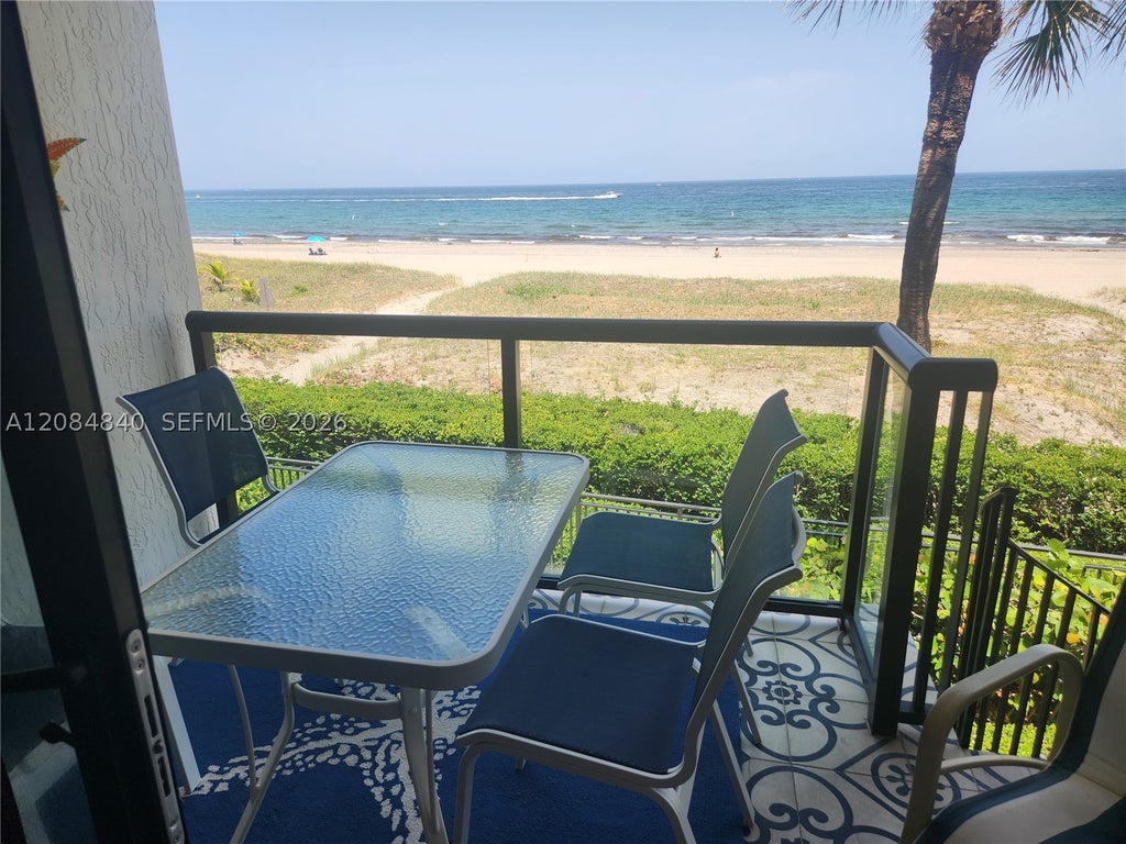 Photo of 550 NE 21st Ave #6, Deerfield Beach, FL 33441 (MLS # A12084840)