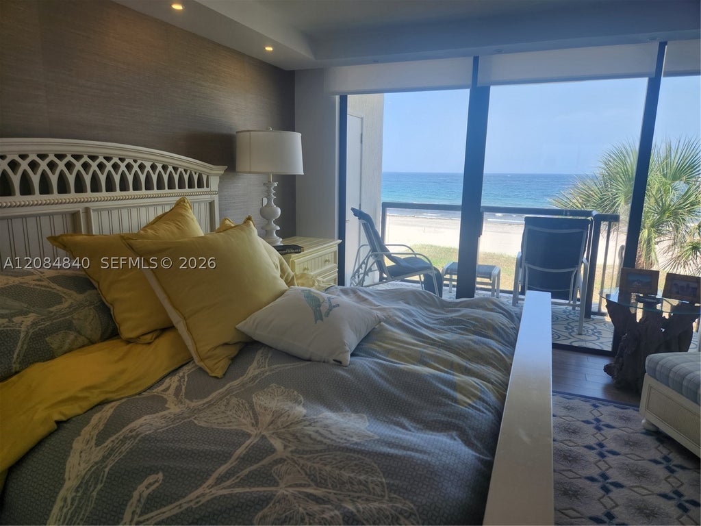 Photo of 550 NE 21st Ave #6, Deerfield Beach, FL 33441 (MLS # A12084840)