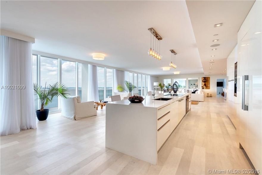 Extraordinary Tower Suite in Sunset Harbour, the hottest new neighborhood in Miami Beach.Exquisitely designed with European accents and custom cabinetry throughout. Option available to purchase fully furnished and turn key. The unit features 2 master suites and incredible views from every room. Open floorplan, ideal for entertaining, featuring 7,500 sq ft + 4,000 sf of extensive terraces and rooftop. Steps away from the best boutiques, cafes, restaurants, workout studios, and minutes from Lincoln Road.