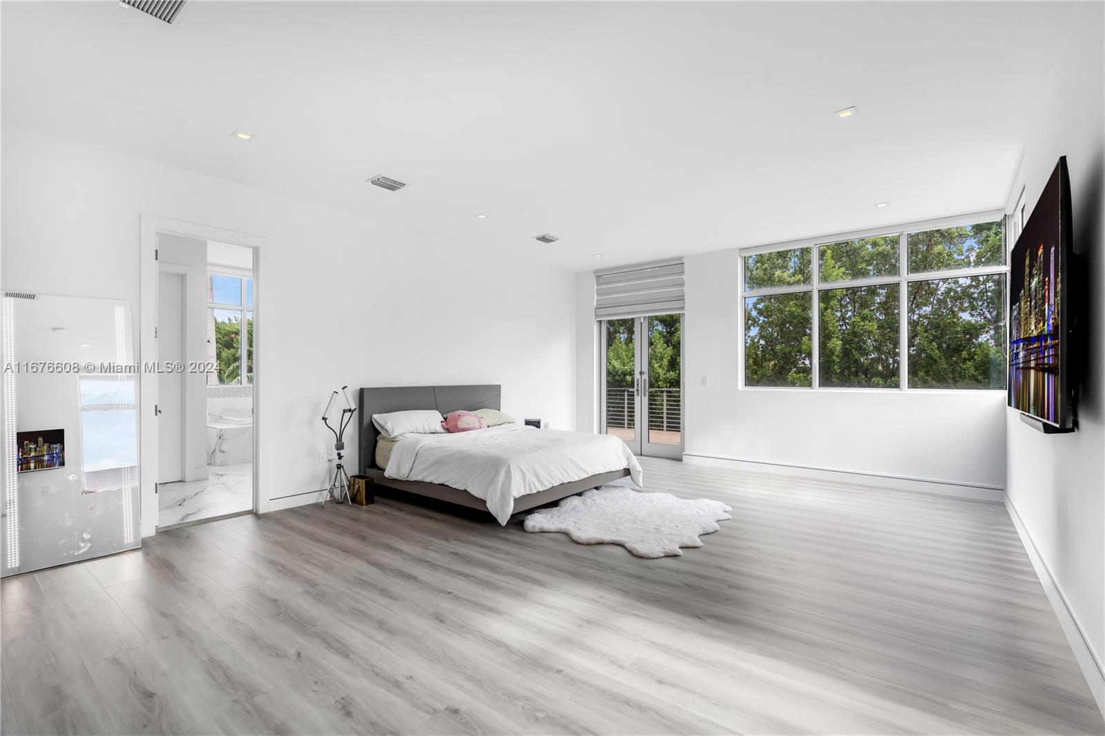 GRAND FLORIDIAN ESTATES - Residential