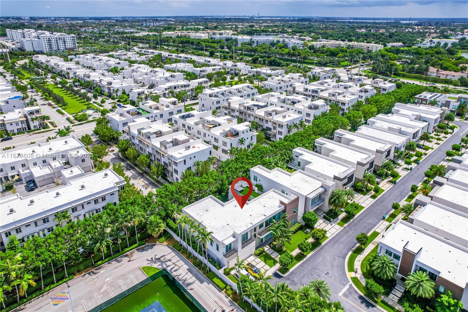 GRAND FLORIDIAN ESTATES - Residential