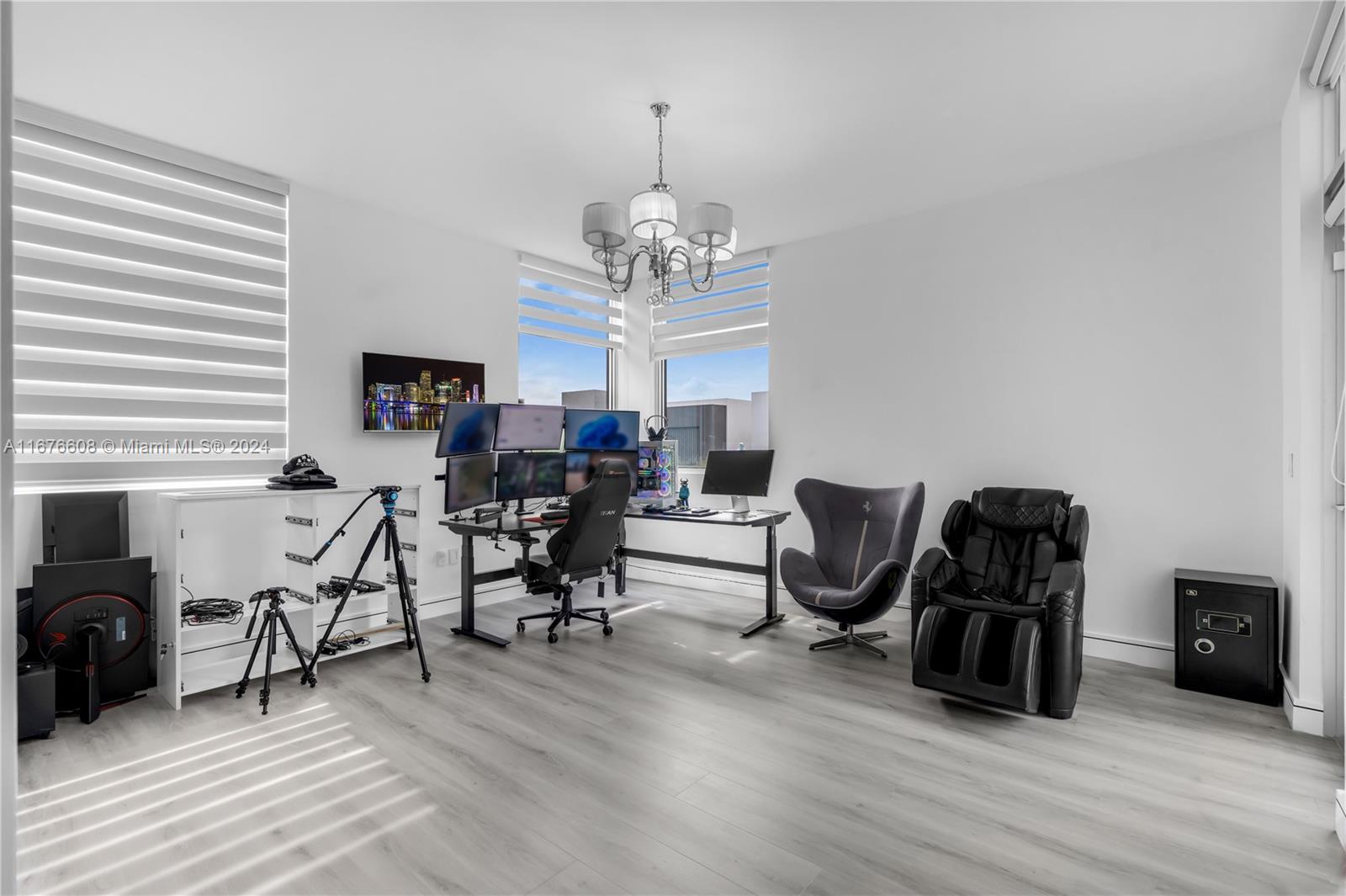 GRAND FLORIDIAN ESTATES - Residential