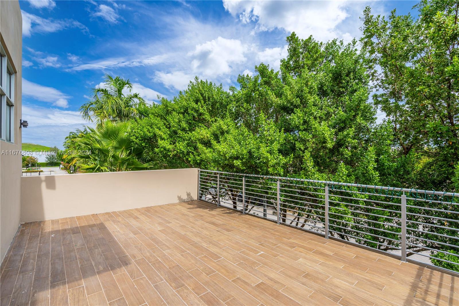 GRAND FLORIDIAN ESTATES - Residential