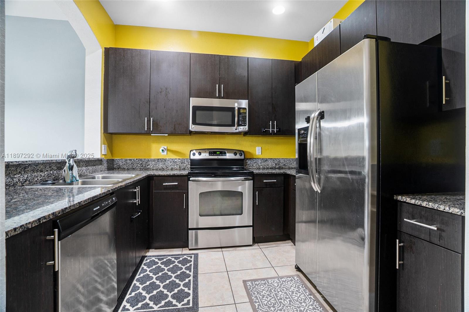 WALDMAN PLAT - Residential