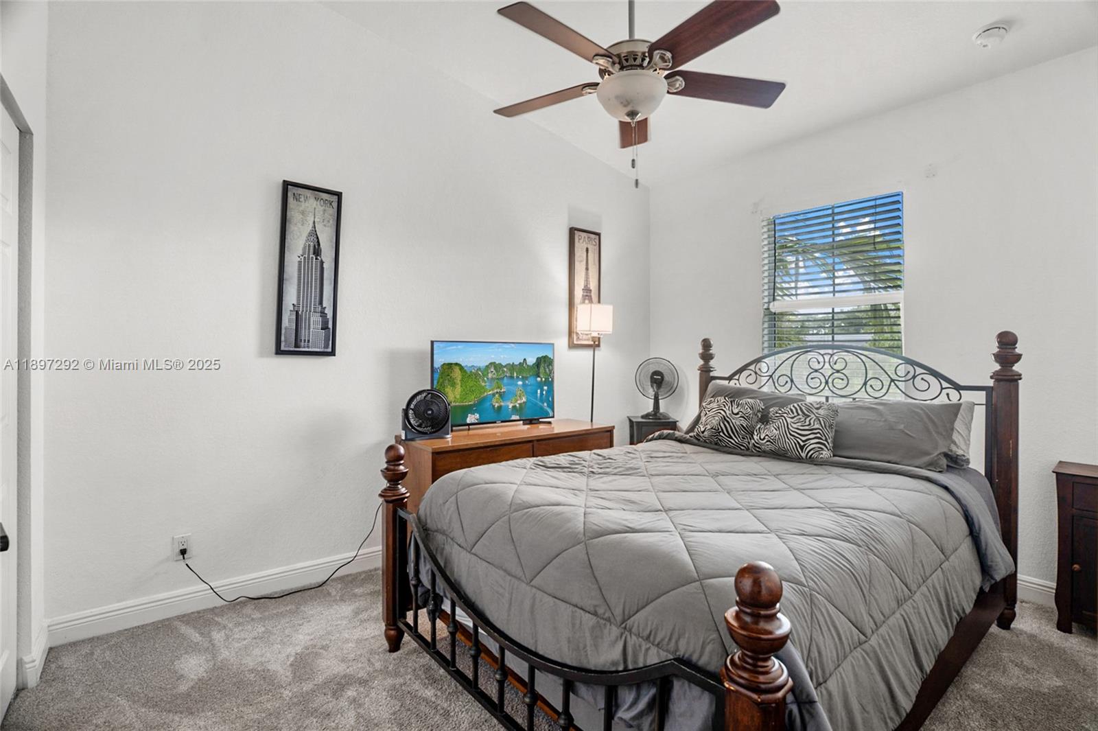 WALDMAN PLAT - Residential