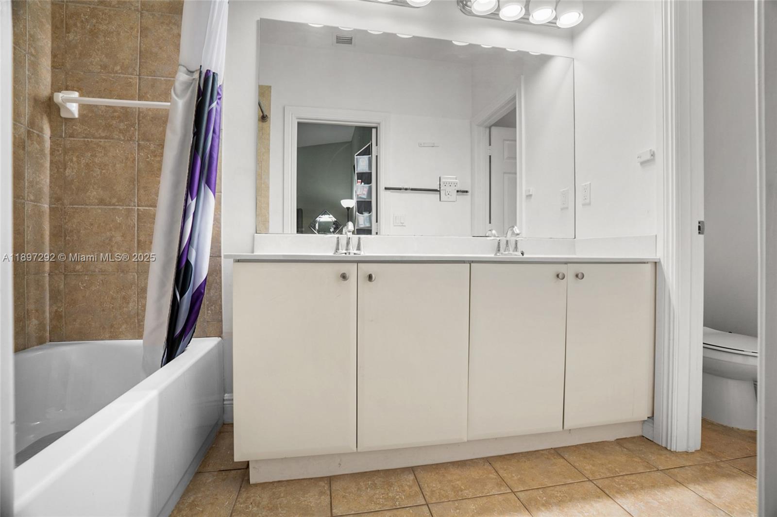 WALDMAN PLAT - Residential