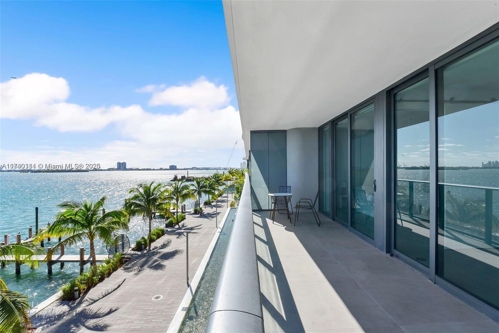 3131 NE 7th Ave 305