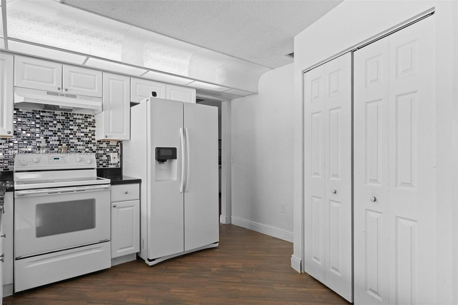 SUNRISE GOLF VILLAGE SEC - Residential