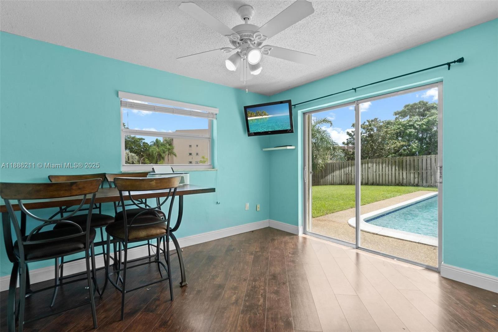 SUNRISE GOLF VILLAGE SEC - Residential