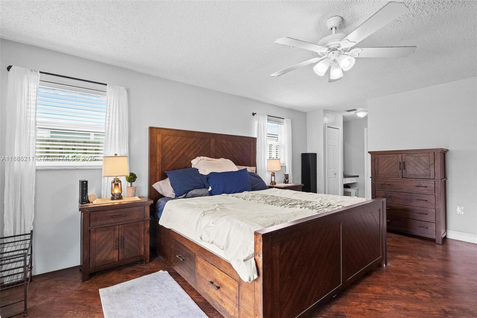 SUNRISE GOLF VILLAGE SEC - Residential