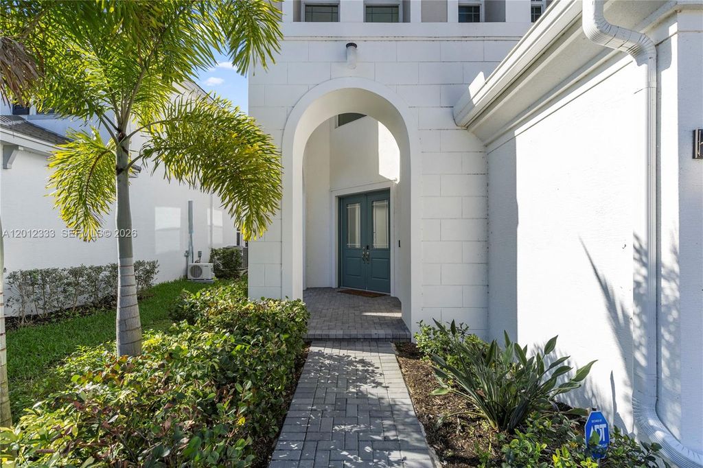 Photo of 14174 Gray Bark Bnd, Westlake, FL 33470 (MLS # A12012333)