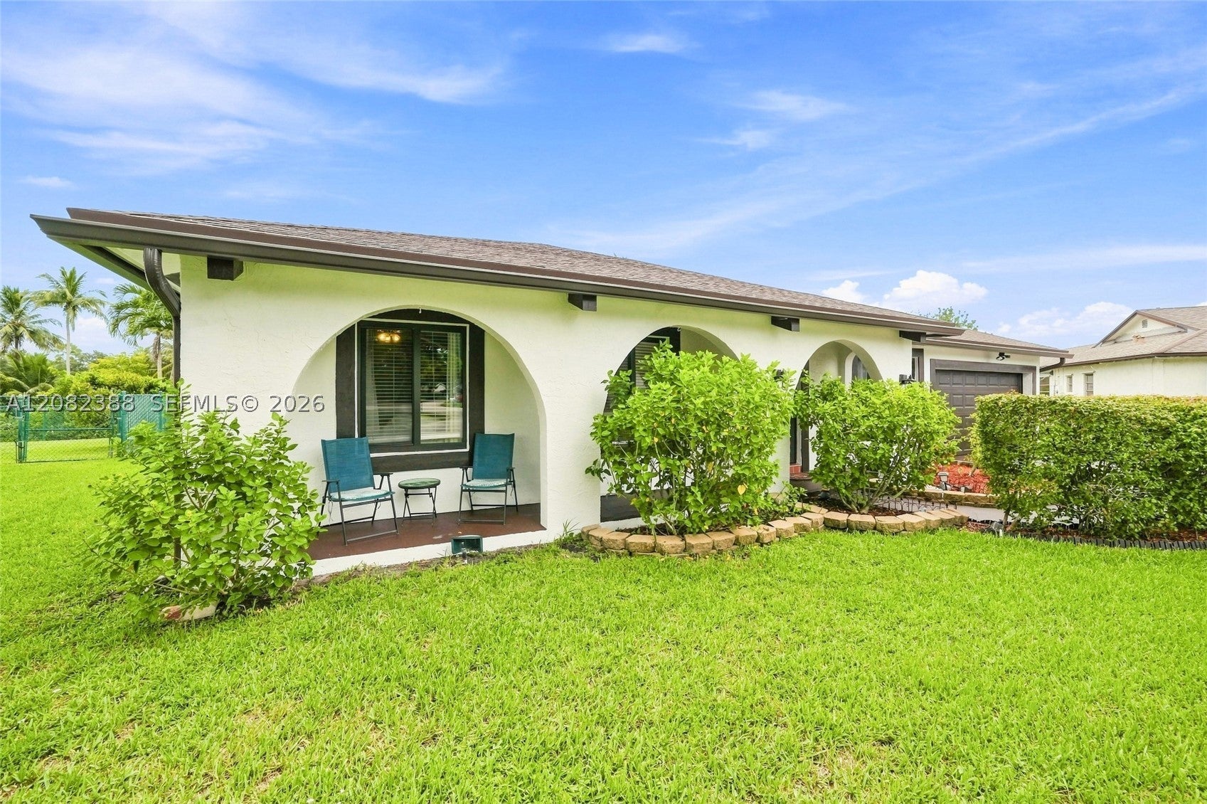 8656 SW 50th St