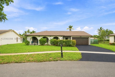 Photo of 8656 SW 50th St, Cooper City, FL 33328 (MLS # A12082388)