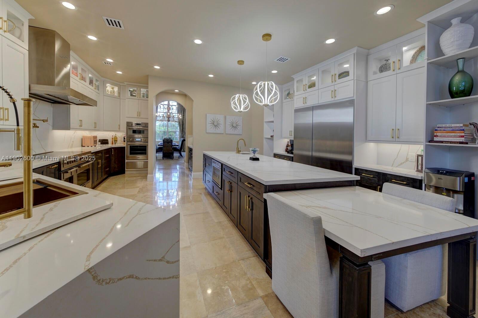 WINDMILL LAKE ESTATES - Residential