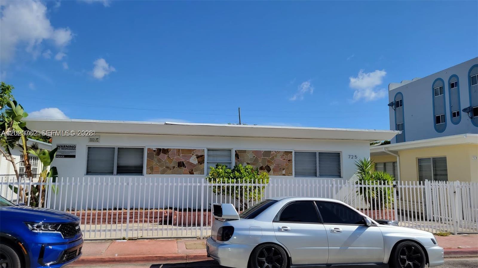 BISCAYNE BCH SUB - Residential Lease