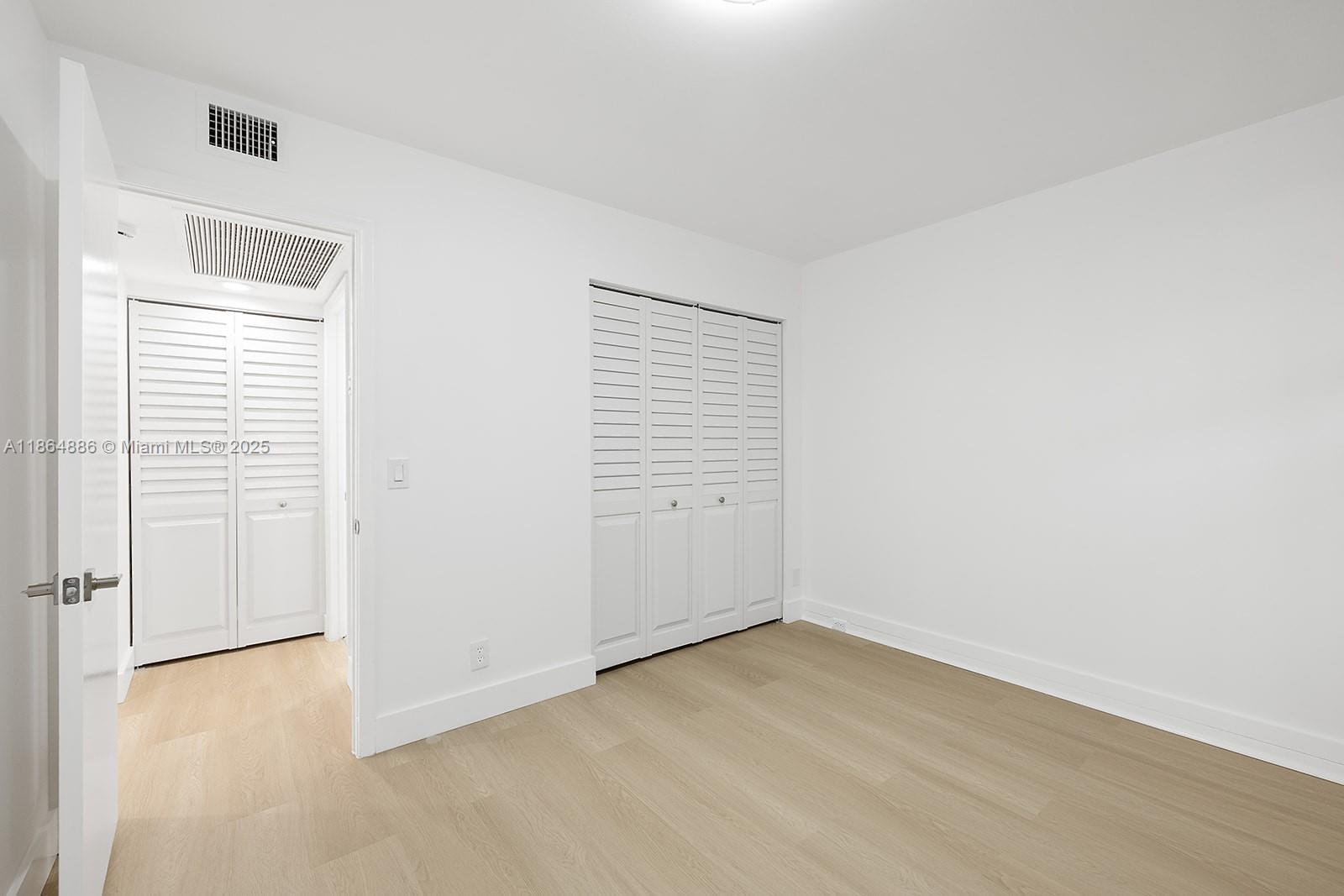 BUCKINGHAM EAST AT CENTUR - Residential