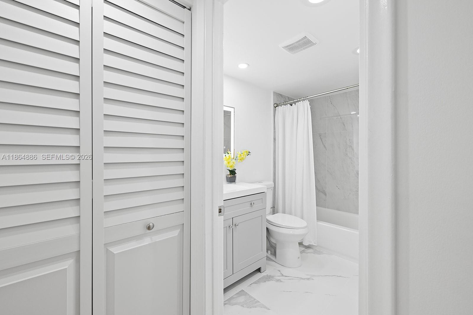 BUCKINGHAM EAST AT CENTUR - Residential