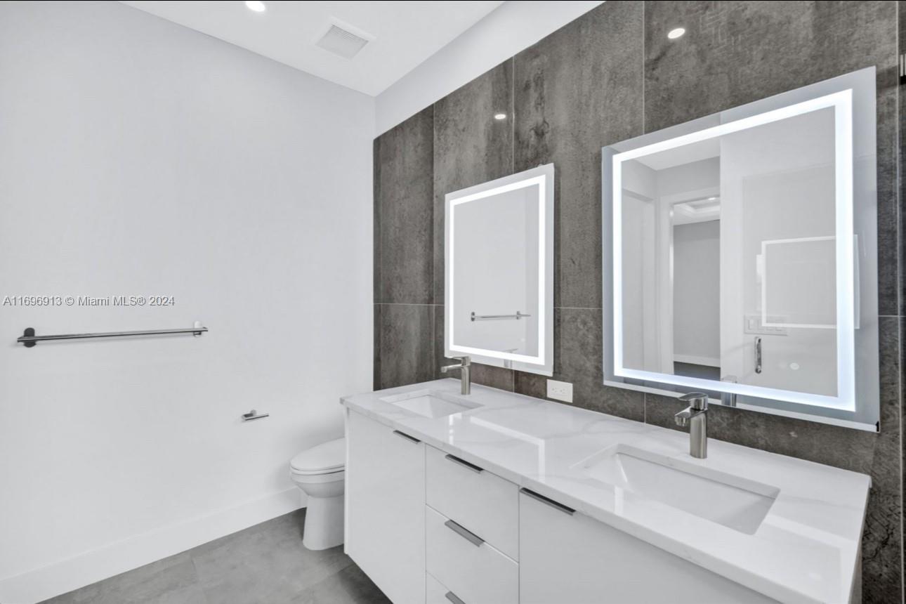 SOUTHWOOD - Residential