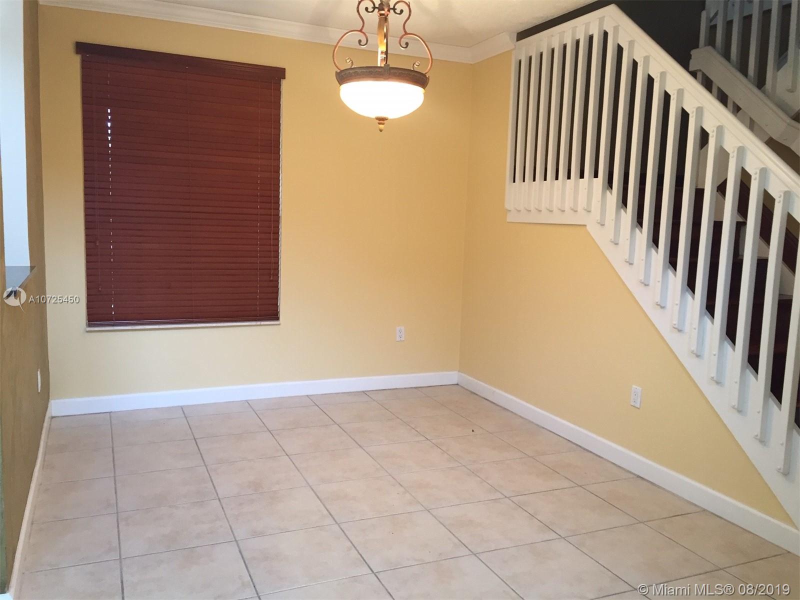 KENDALL COUNTRY ESTATES - Residential Lease