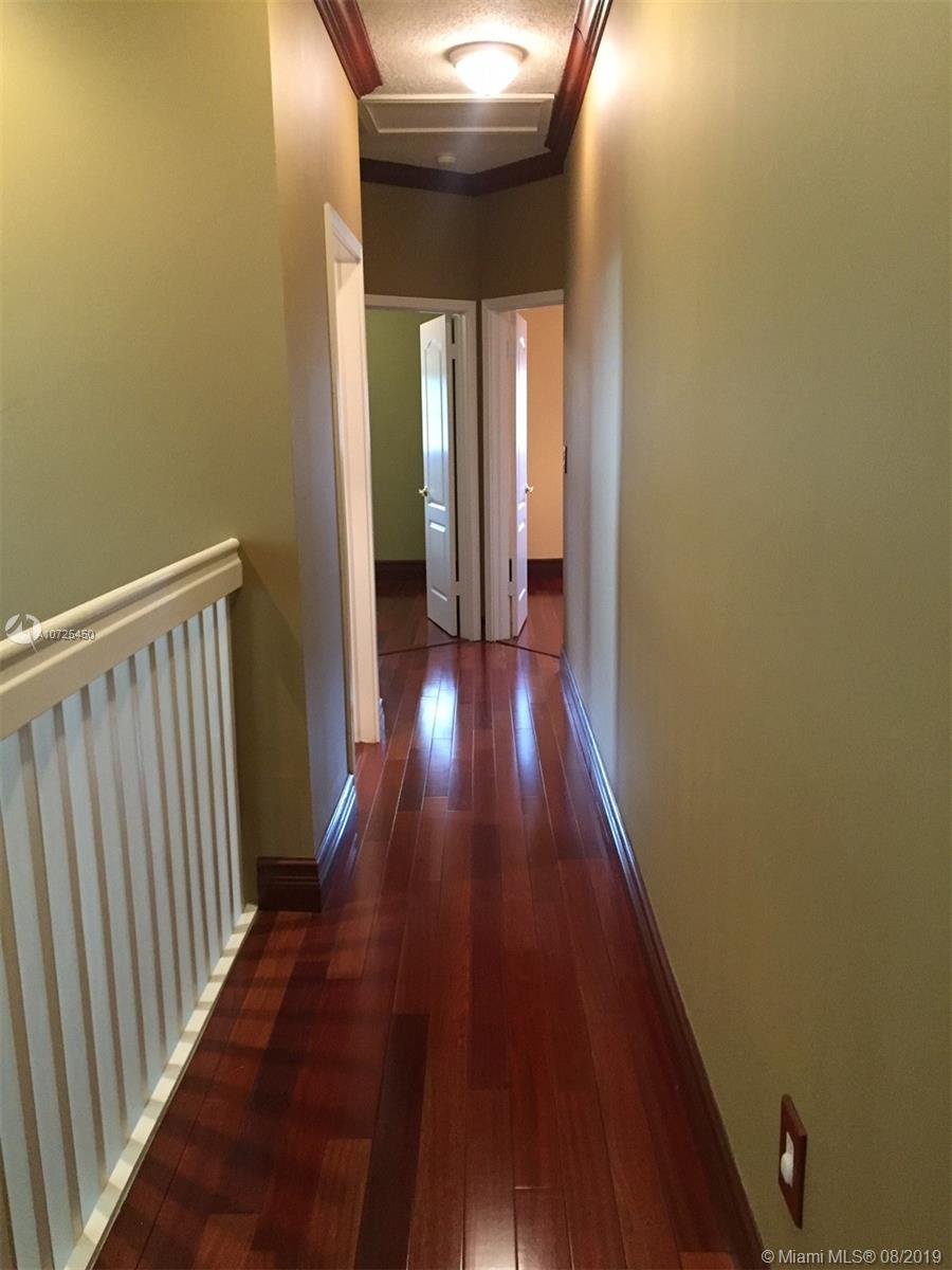 KENDALL COUNTRY ESTATES - Residential Lease