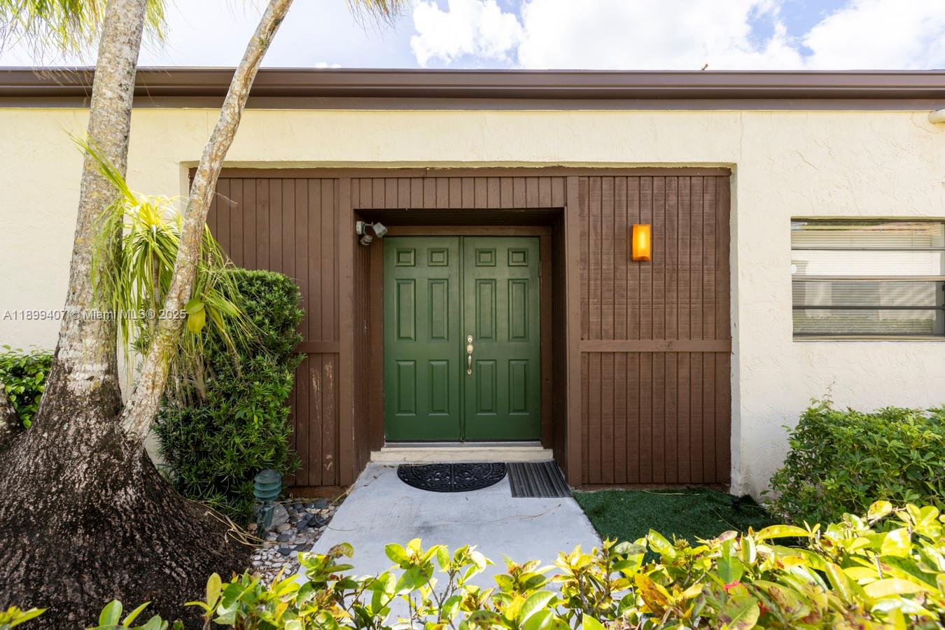 GLADES OF BOCA LAGO CONDO - Residential