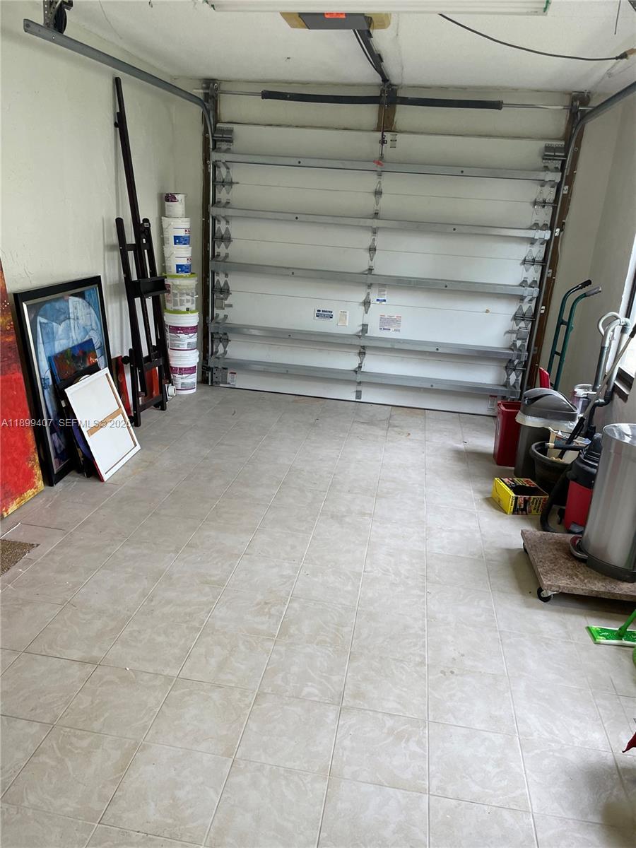 GLADES OF BOCA LAGO CONDO - Residential