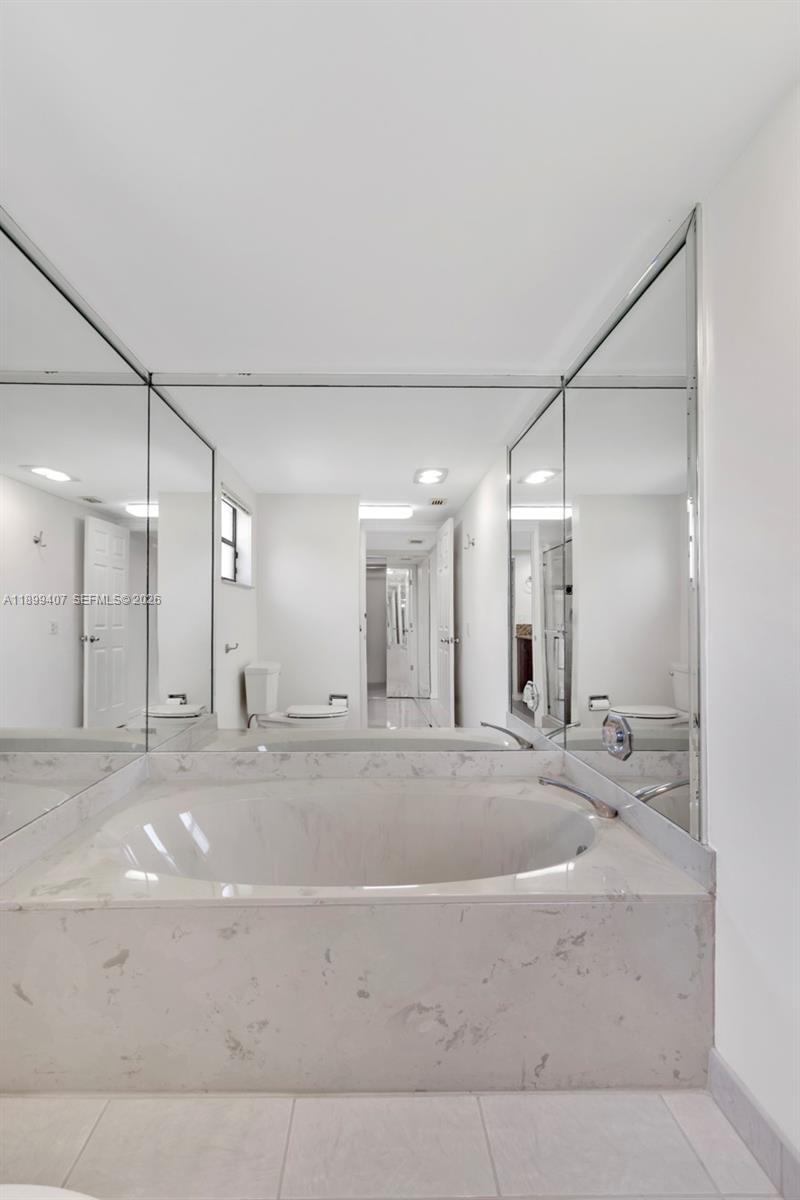 GLADES OF BOCA LAGO CONDO - Residential