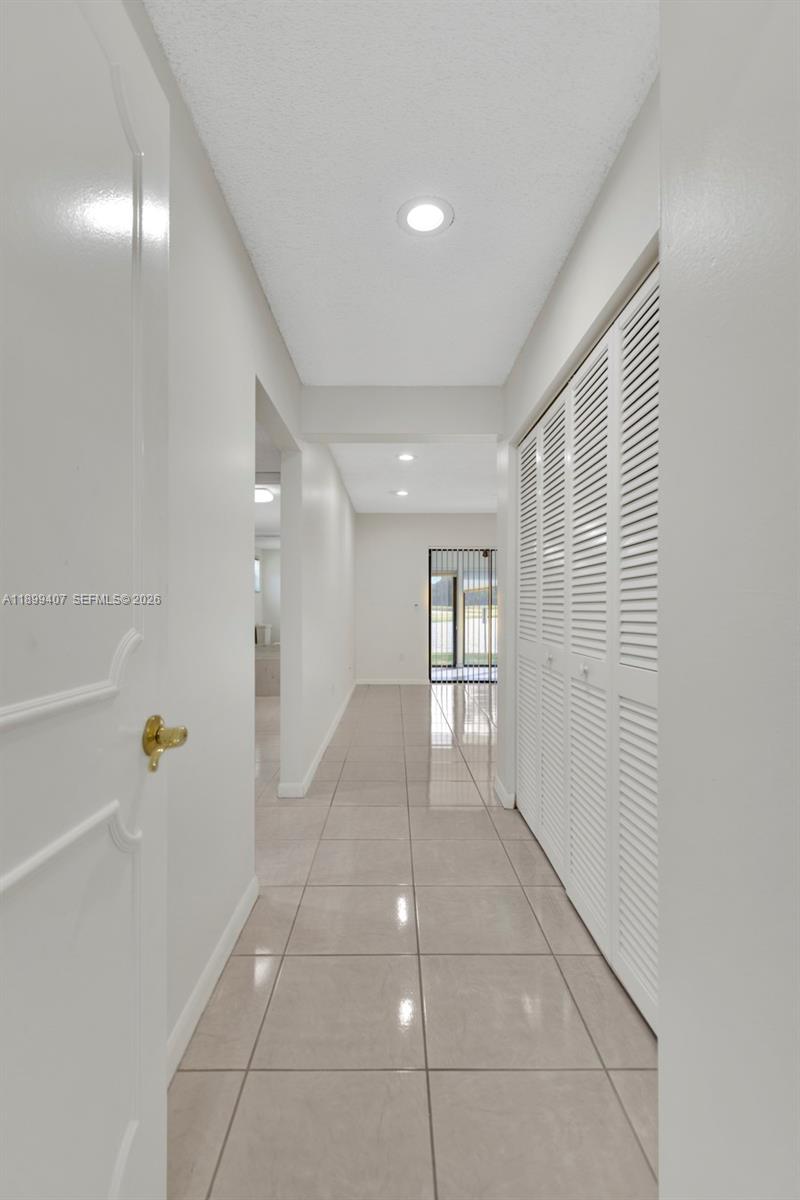 GLADES OF BOCA LAGO CONDO - Residential